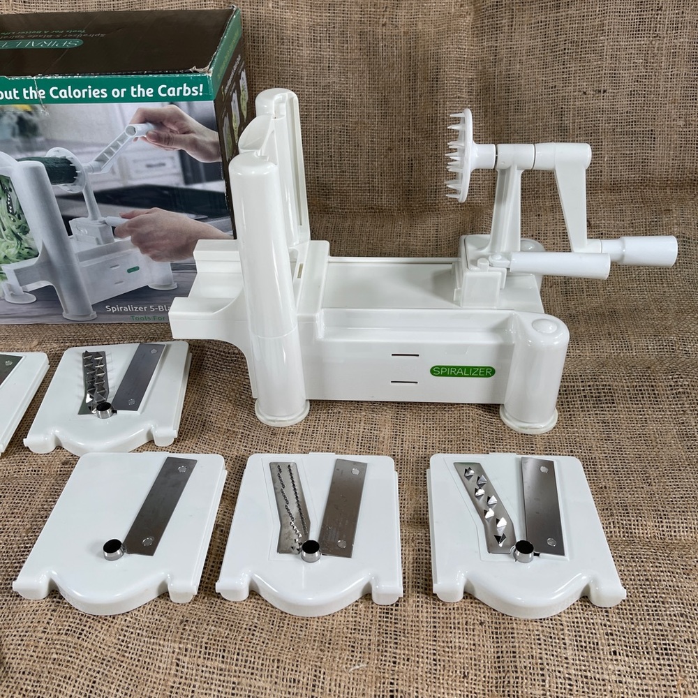 *Spiralizer 5 Blade Vegetable slicer